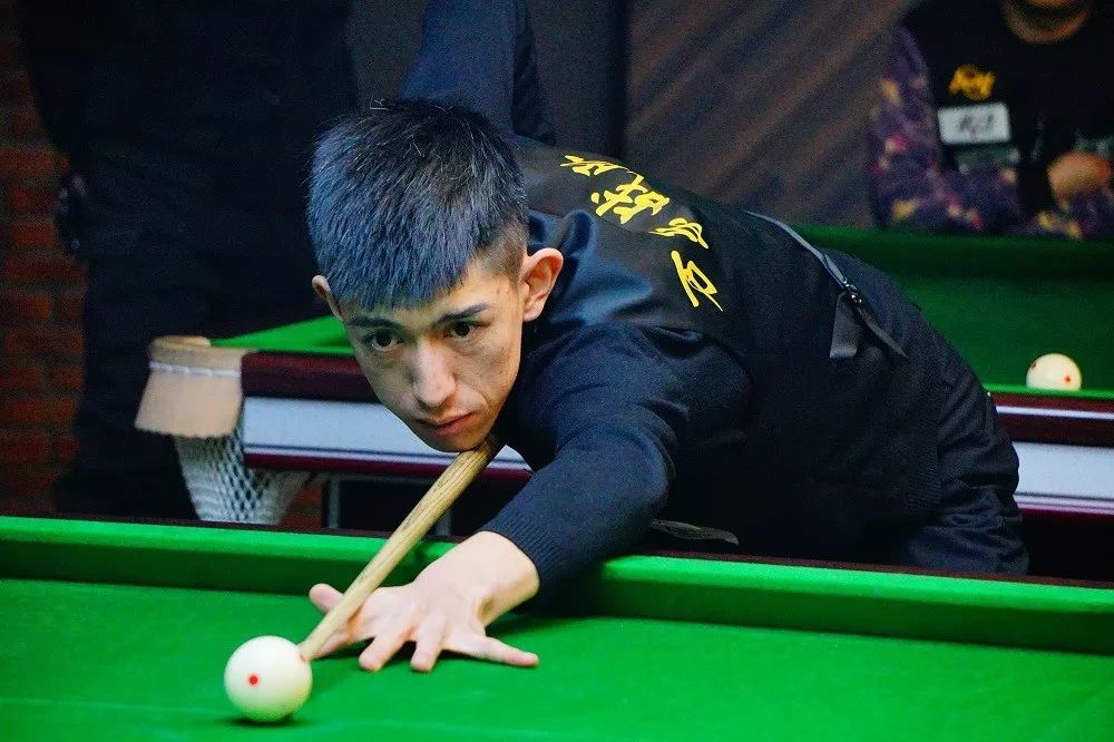 其中斯佳辉 其中斯佳辉