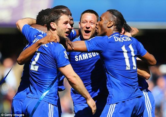 球迷以他们 球迷以他们