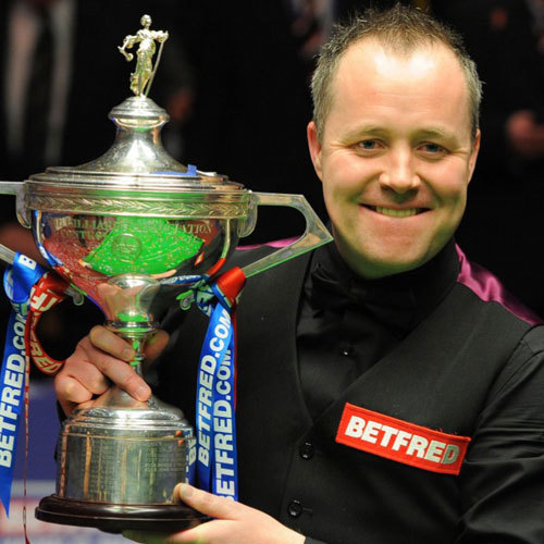 阿斯：哈维此前想放走莱万，认为他身体和比赛水平不行了