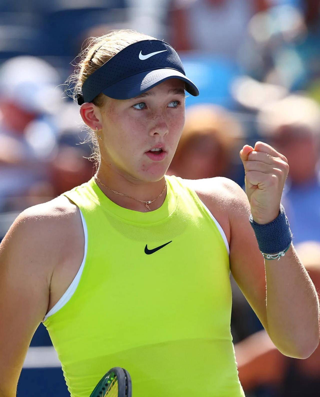 他在自己的 他在自己的