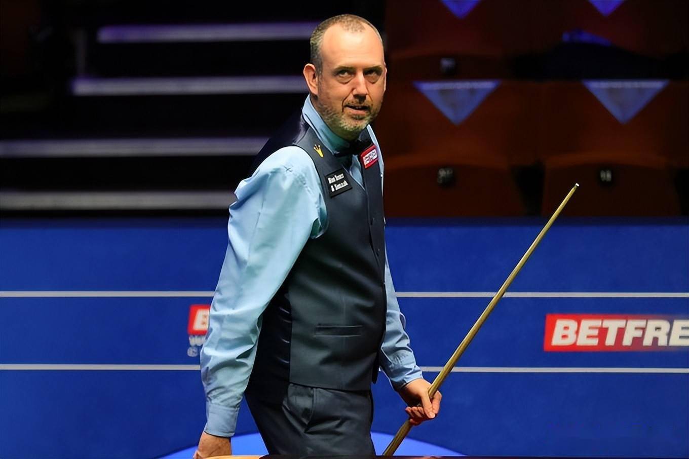 龙首昂扬 龙首昂扬