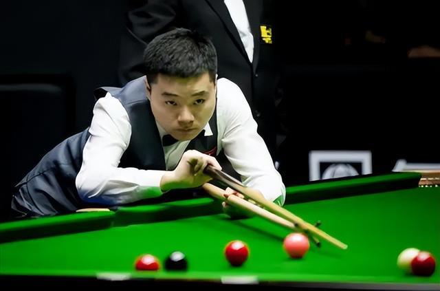 定他能否上 定他能否上